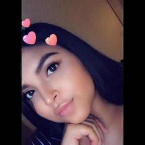 Meet your Posher, Denay